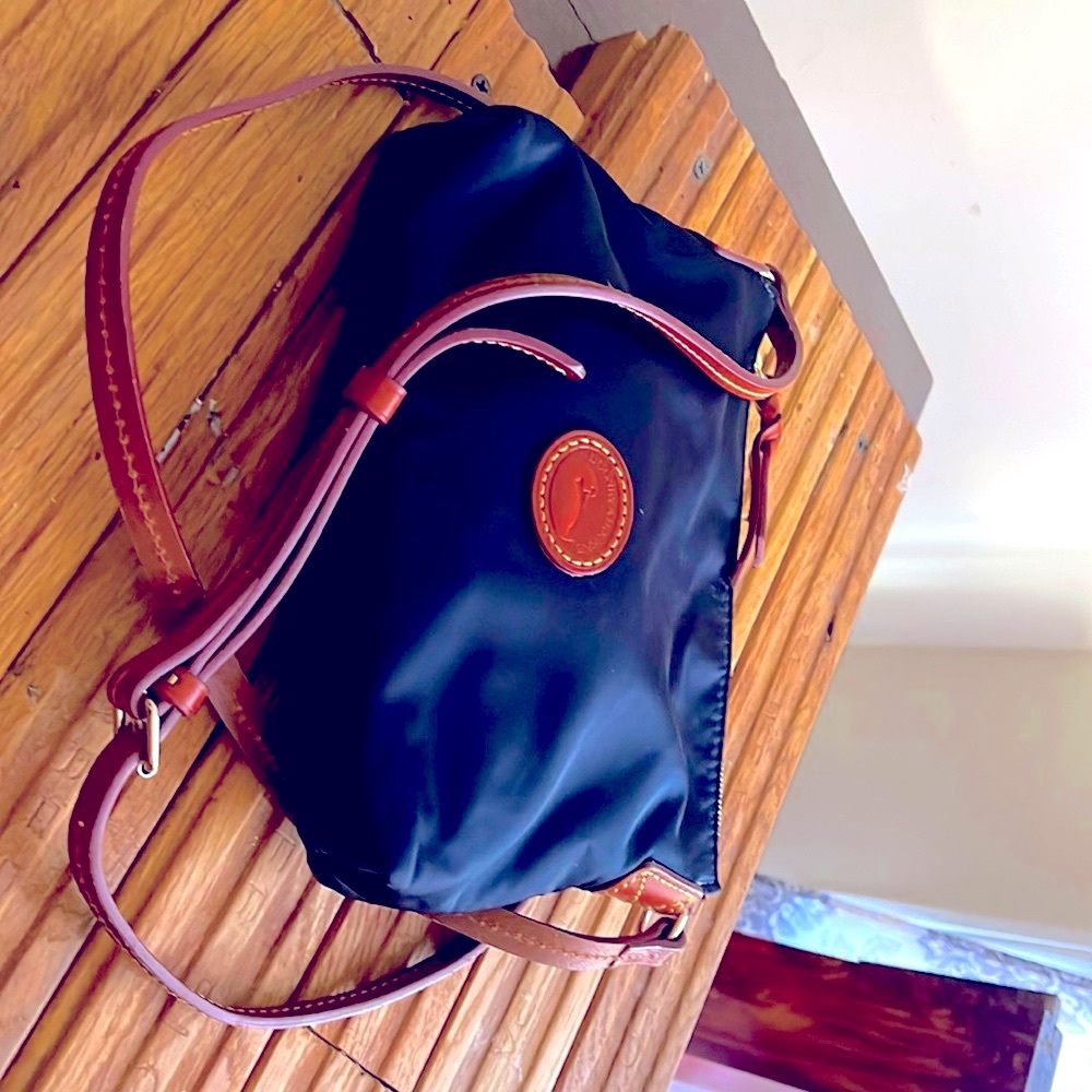 Dooney & Bourke | Navy Pouchette Crossbody Bag